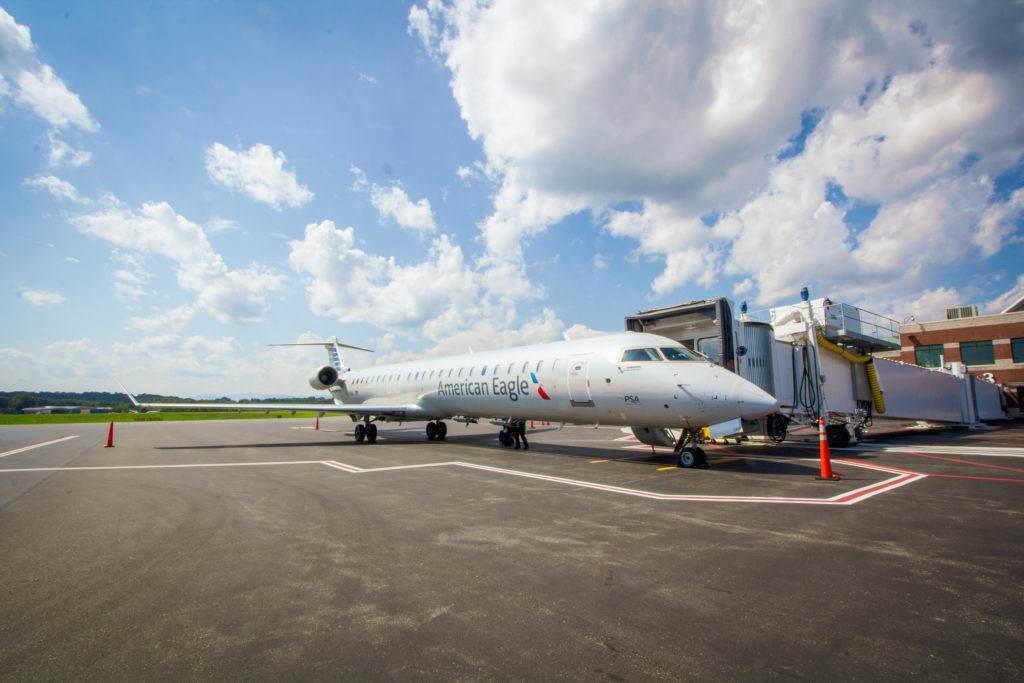 Bookings Page - Lynchburg Airport